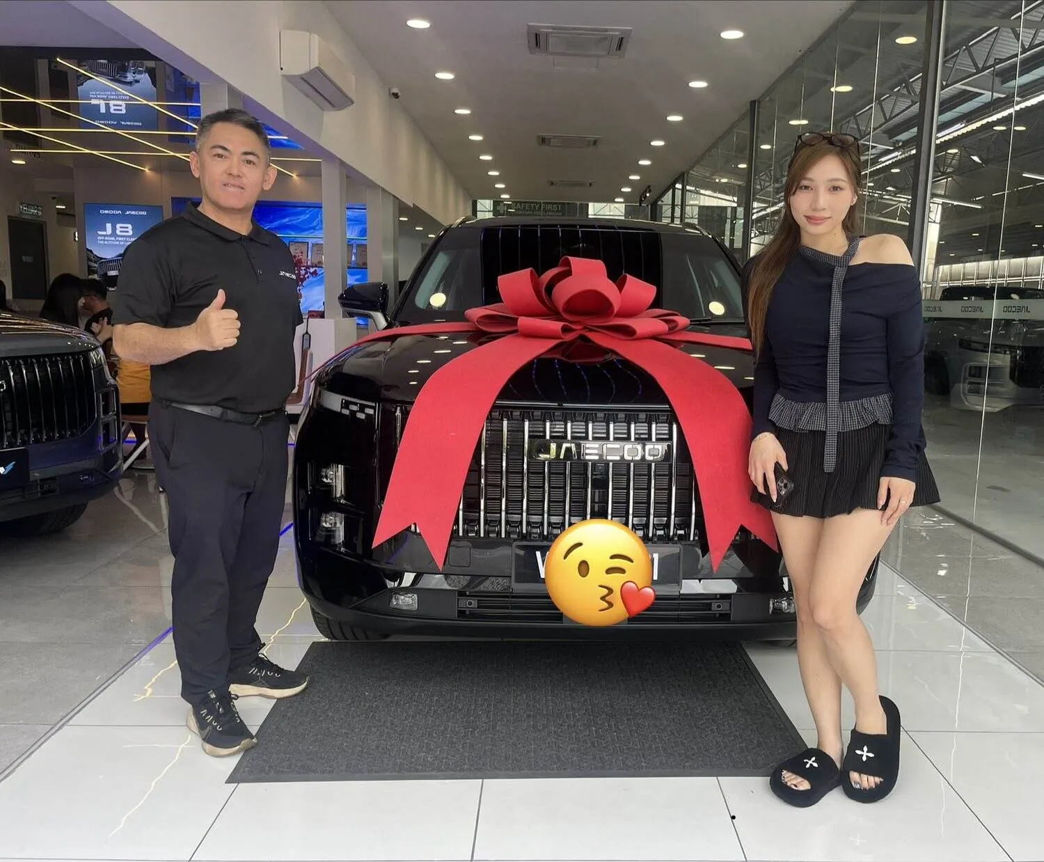 JAECOO customer vehicle delivery celebration 1