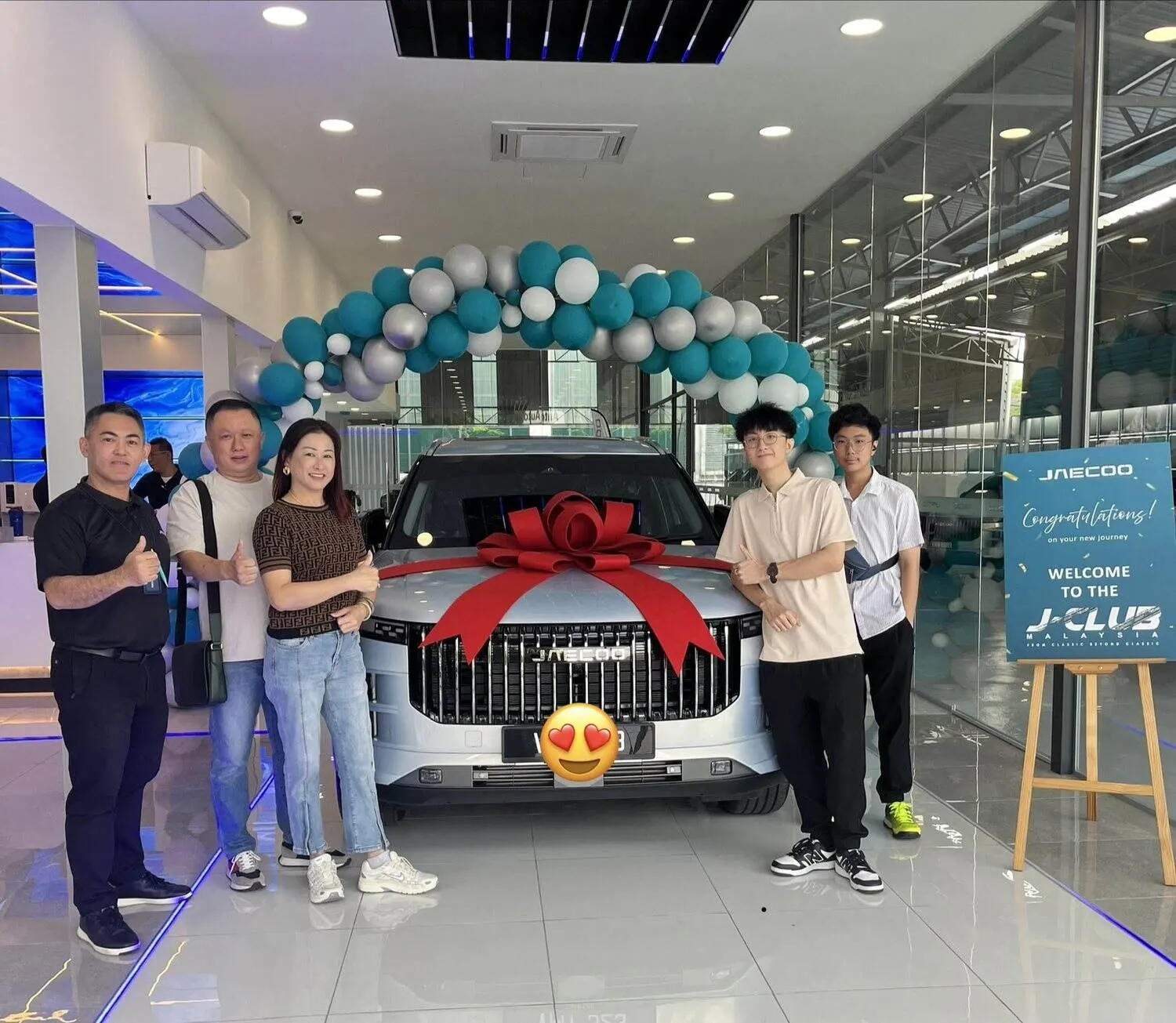 JAECOO customer vehicle delivery celebration 2